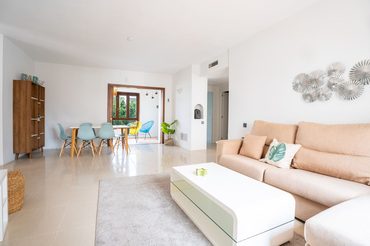 Appartement te koop in Puerto Banús | 2 slaapkamers H5019289