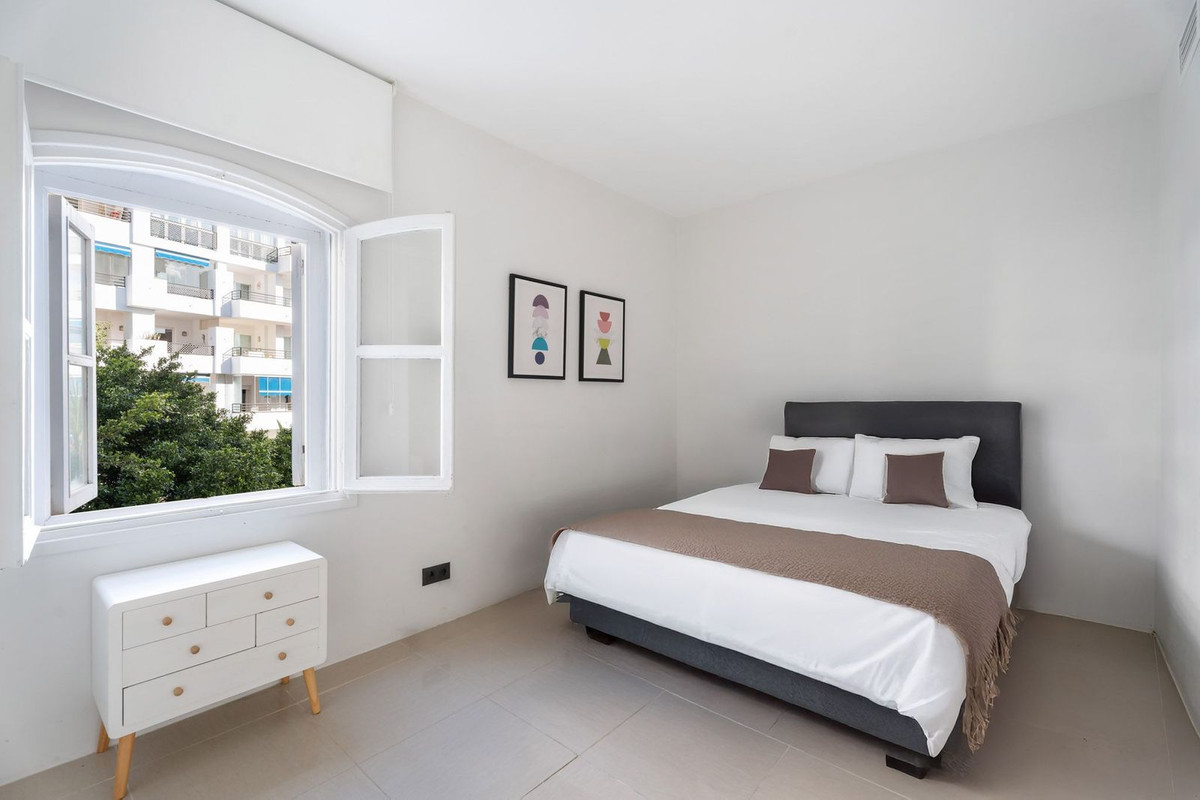 Appartement te koop in Puerto Banús | 2 slaapkamers H5019289