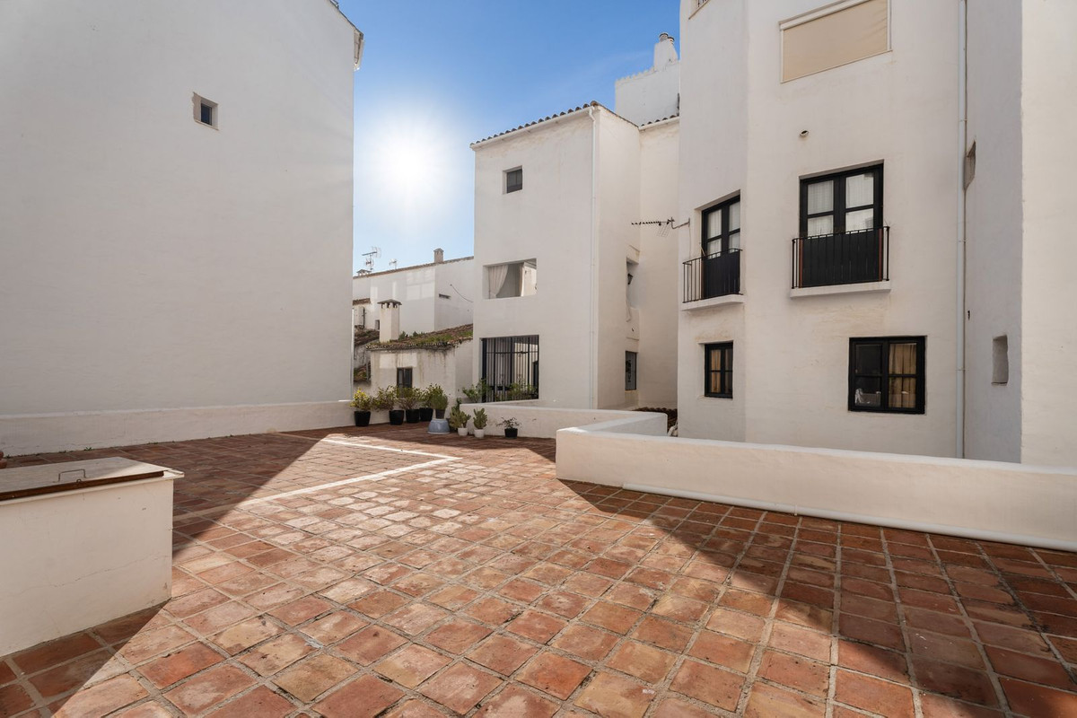 Appartement te koop in Puerto Banús | 2 slaapkamers H5019289