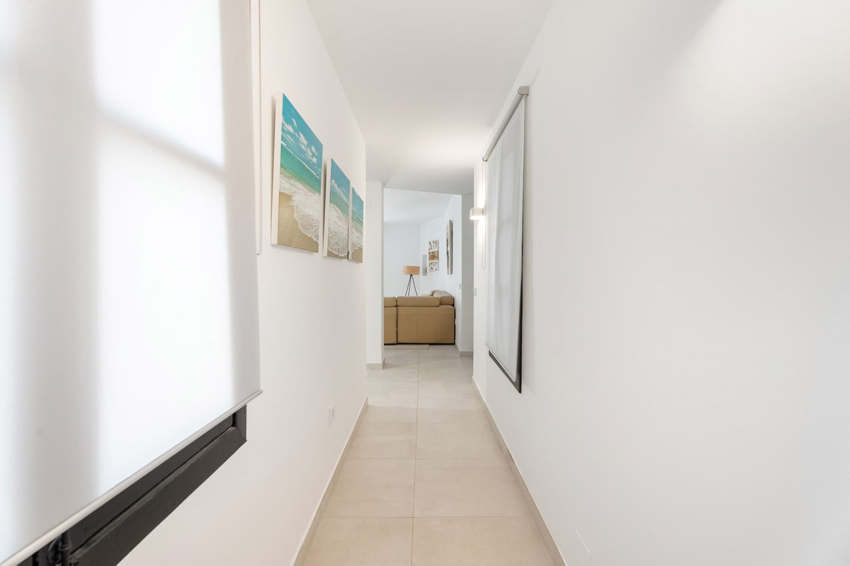 Tussenverdieping Appartement in Puerto Banús-12