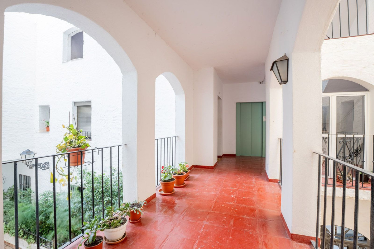 Tussenverdieping Appartement in Puerto Banús-17