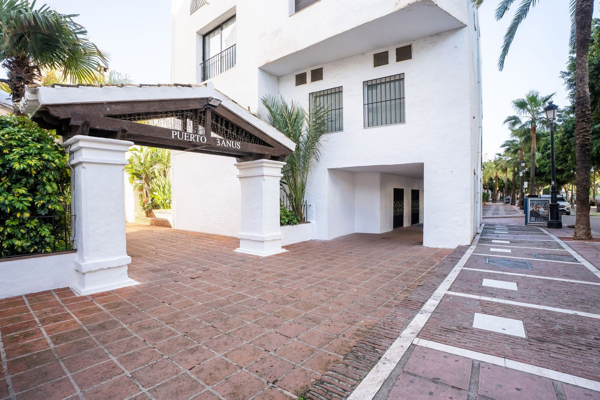 Tussenverdieping Appartement in Puerto Banús-19