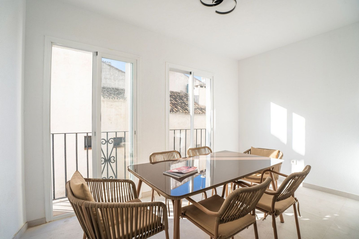 Tussenverdieping Appartement in Puerto Banús-3