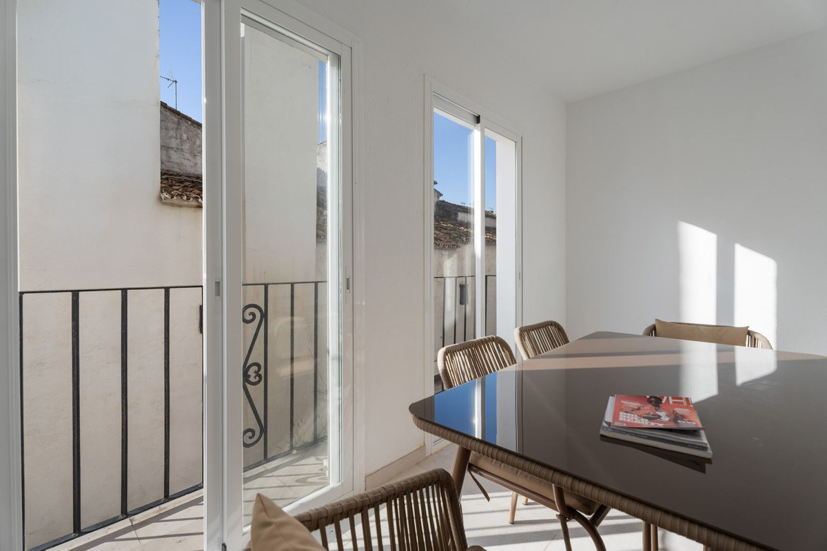 Tussenverdieping Appartement in Puerto Banús-4