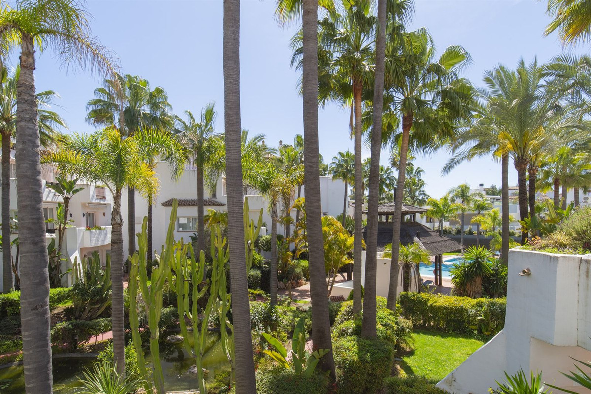 Tussenverdieping Appartement in Puerto Banús-2