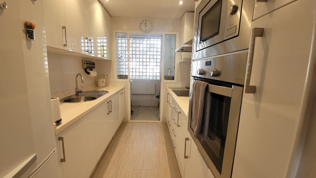 Appartement te koop in Puerto Banús | 2 slaapkamers H5026267