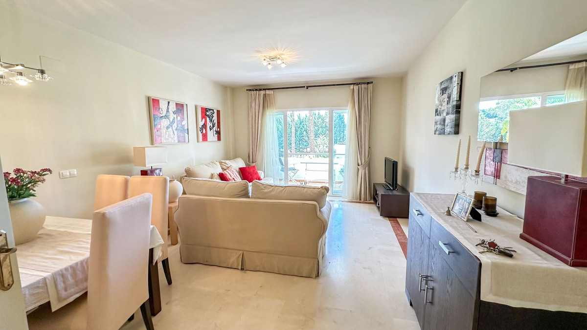 Appartement te koop in Puerto Banús | 2 slaapkamers H5042215