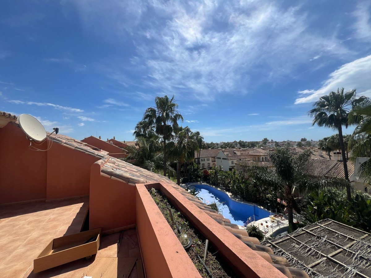 Penthouse in Puerto Banús-13