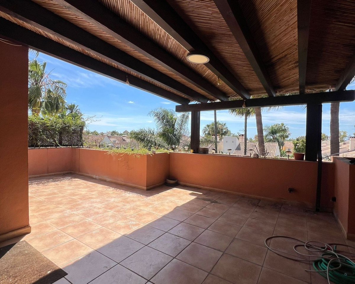 Penthouse in Puerto Banús-16