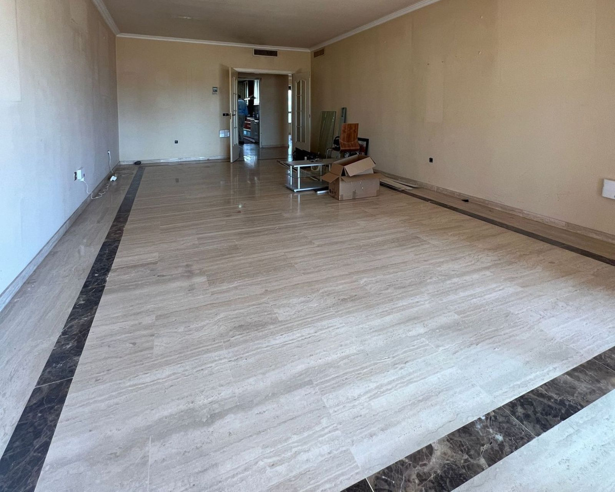 Penthouse in Puerto Banús-2