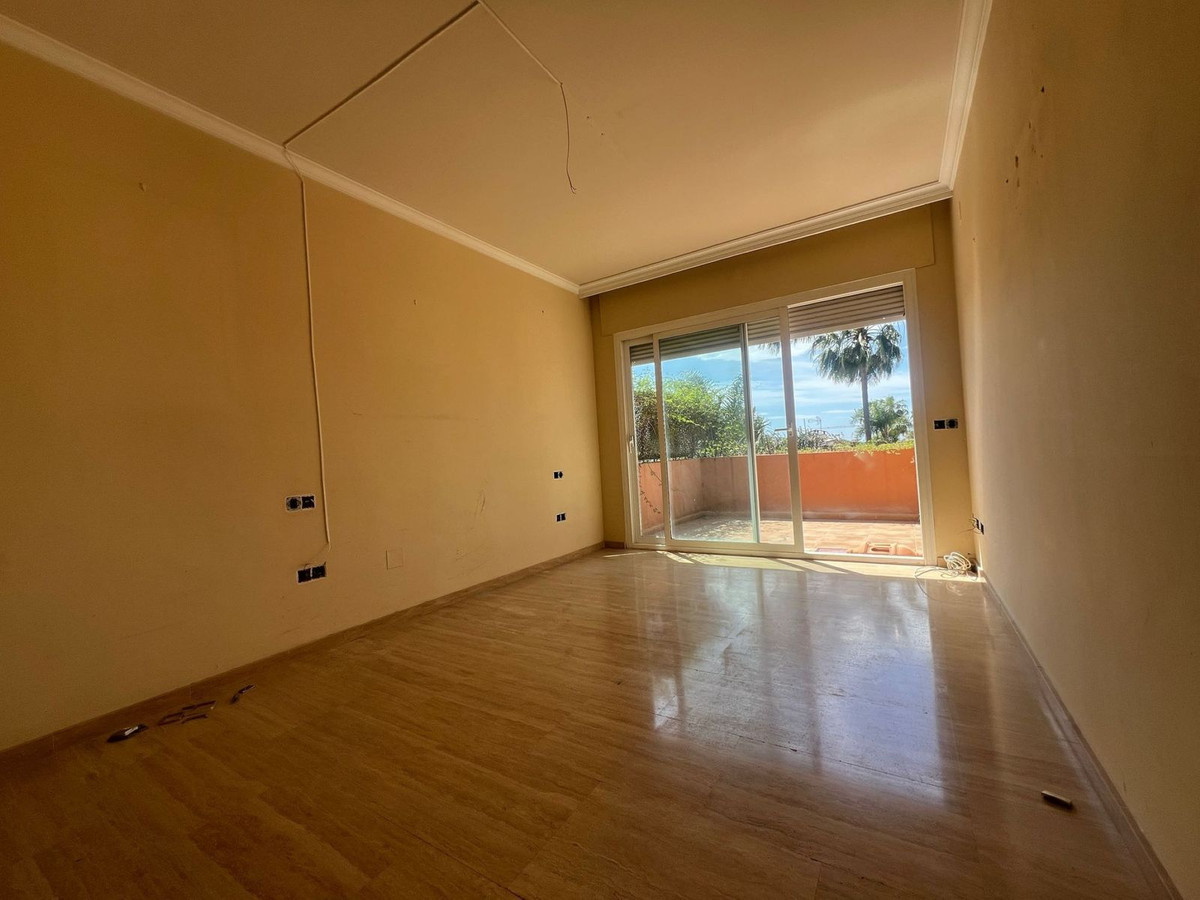 Penthouse in Puerto Banús-4