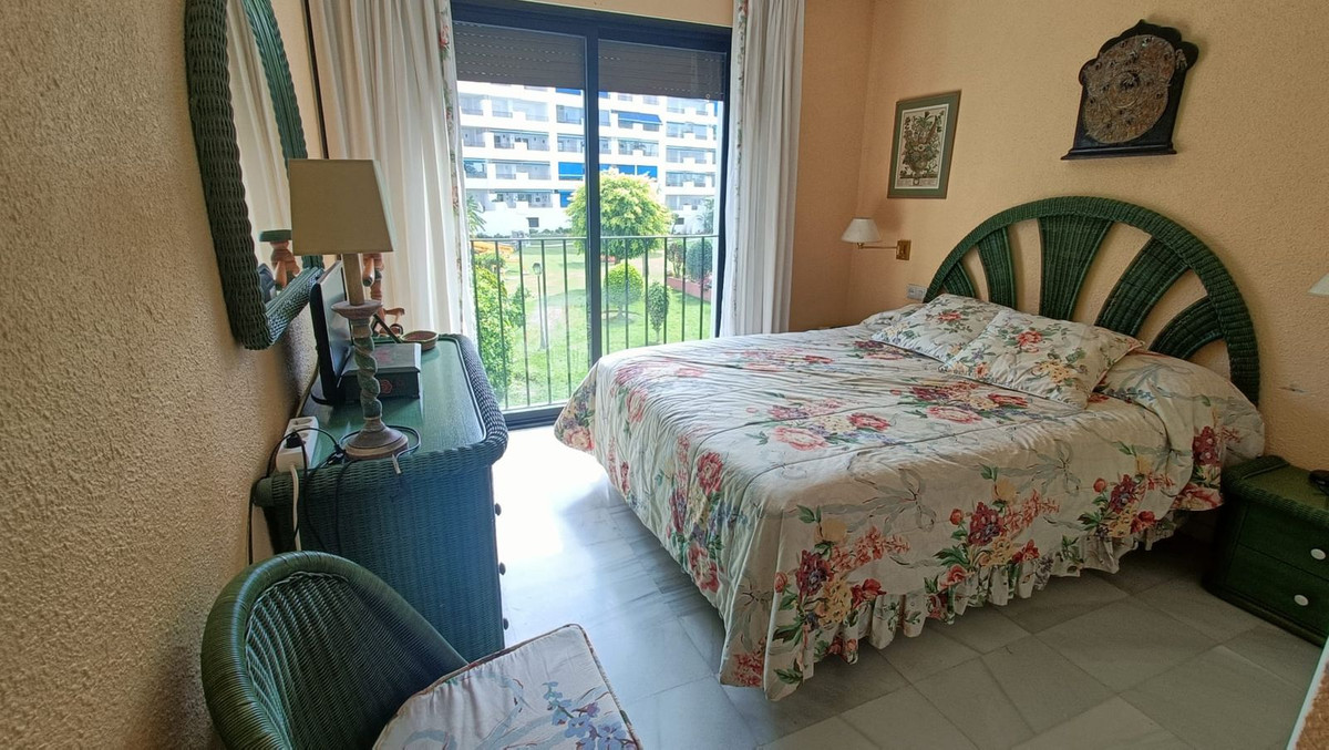Tussenverdieping Appartement in Puerto Banús-11