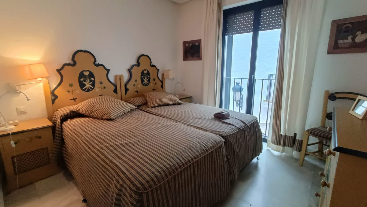 Tussenverdieping Appartement in Puerto Banús-15