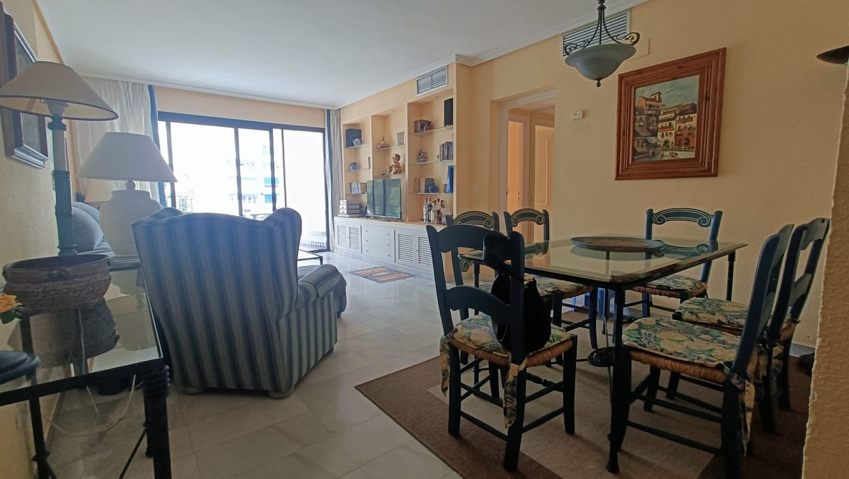 Tussenverdieping Appartement in Puerto Banús-6