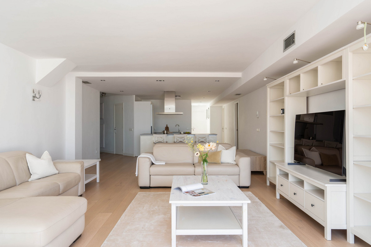 Tussenverdieping Appartement in Puerto Banús-7