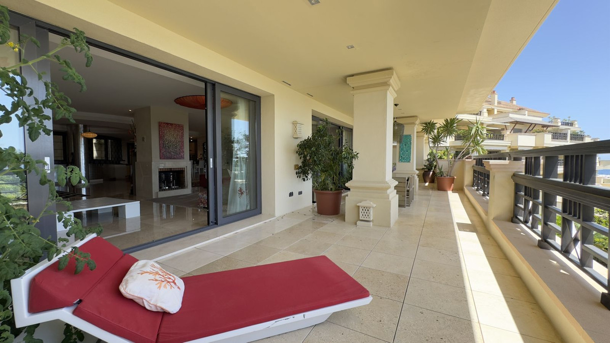Appartement te koop in Puerto Banús | 3 slaapkamers H5054650