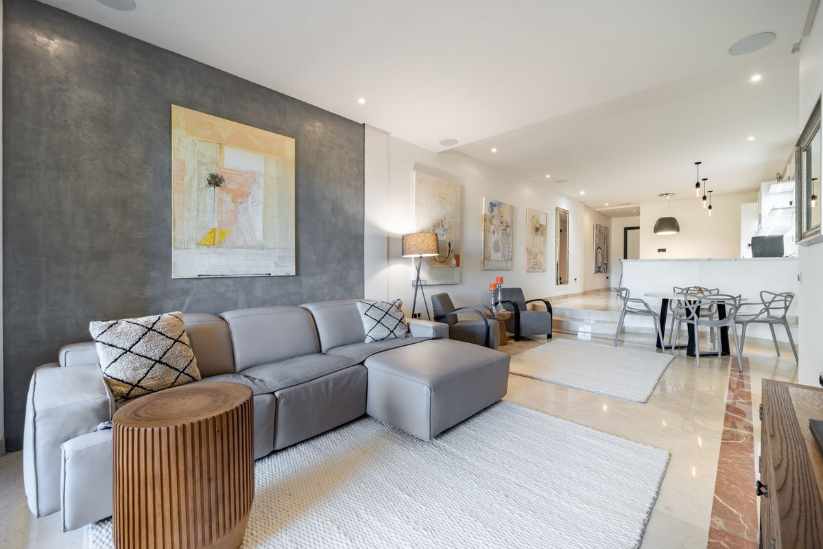 Appartement te koop in Puerto Banús | 3 slaapkamers H5054806