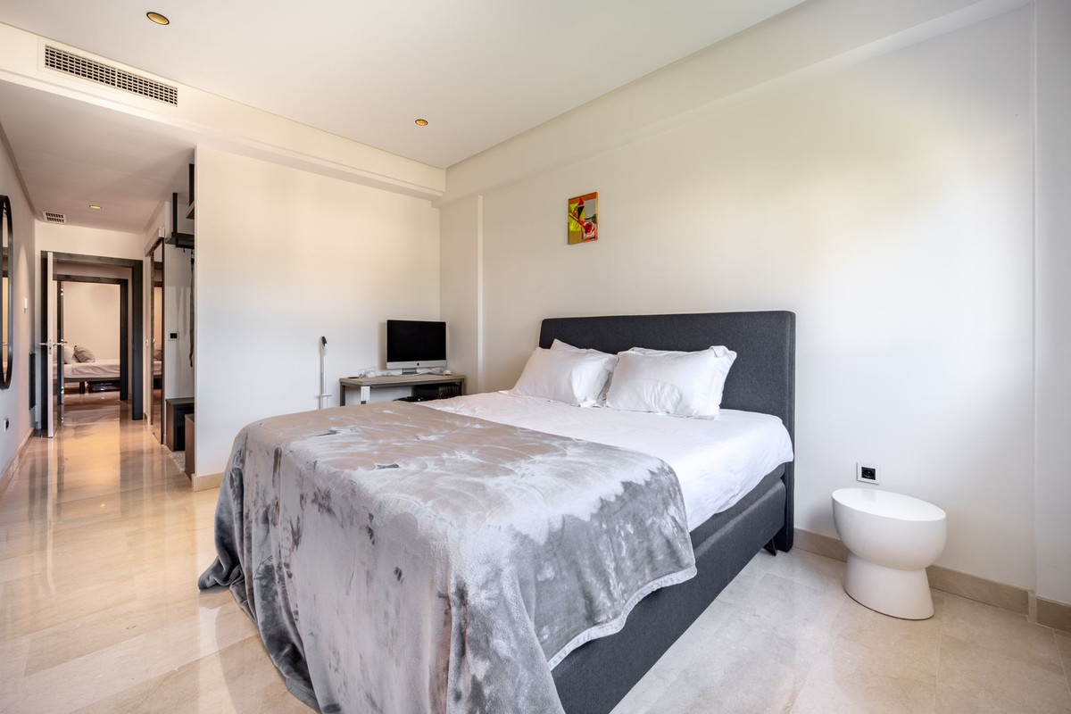 Appartement te koop in Puerto Banús | 3 slaapkamers H5054806