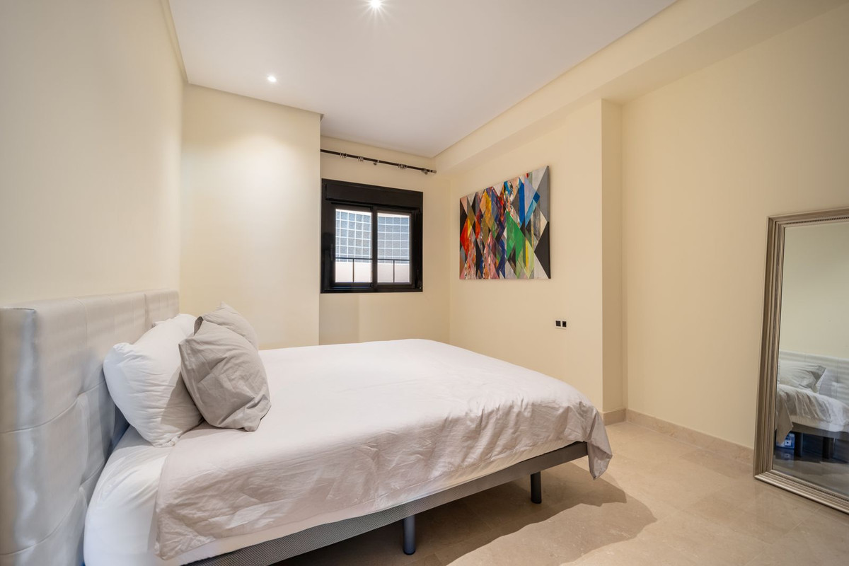 Appartement te koop in Puerto Banús | 3 slaapkamers H5054806