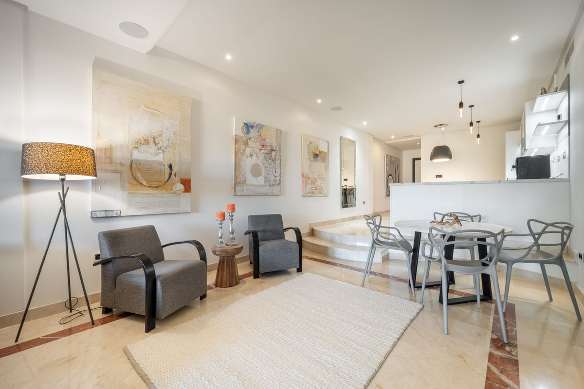 Appartement te koop in Puerto Banús | 3 slaapkamers H5054806