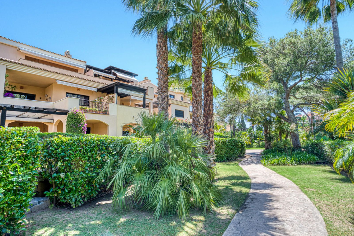 Appartement te koop in Puerto Banús | 3 slaapkamers H5054806