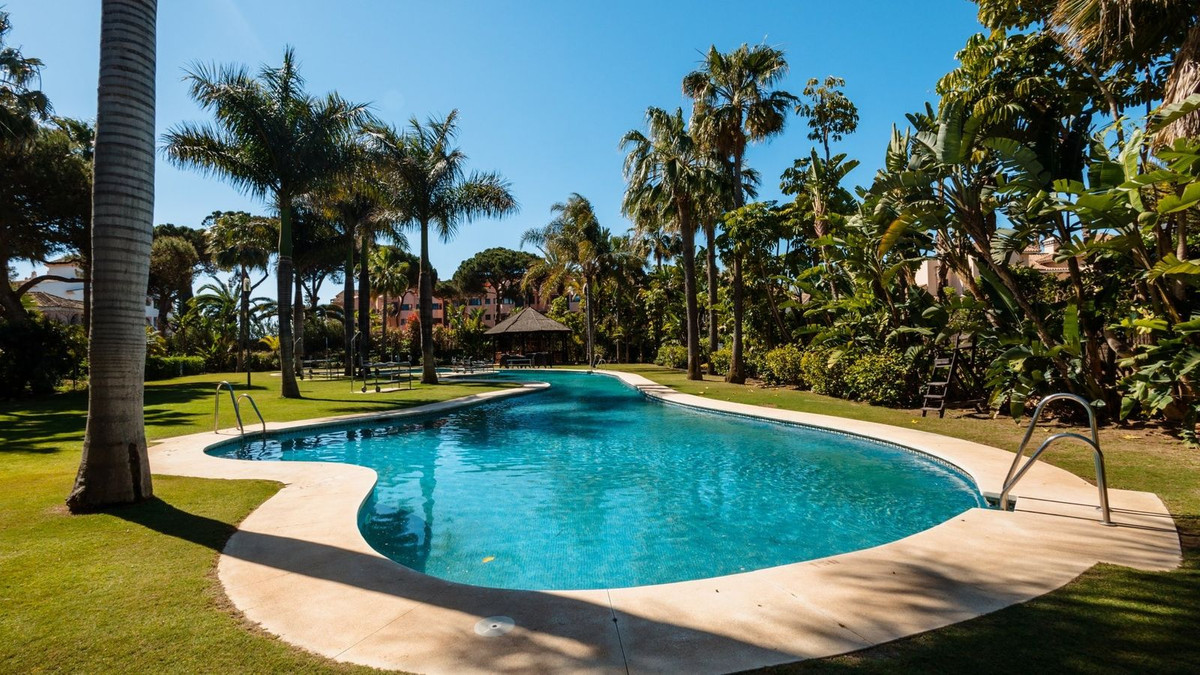Appartement te koop in Puerto Banús | 3 slaapkamers H5054806