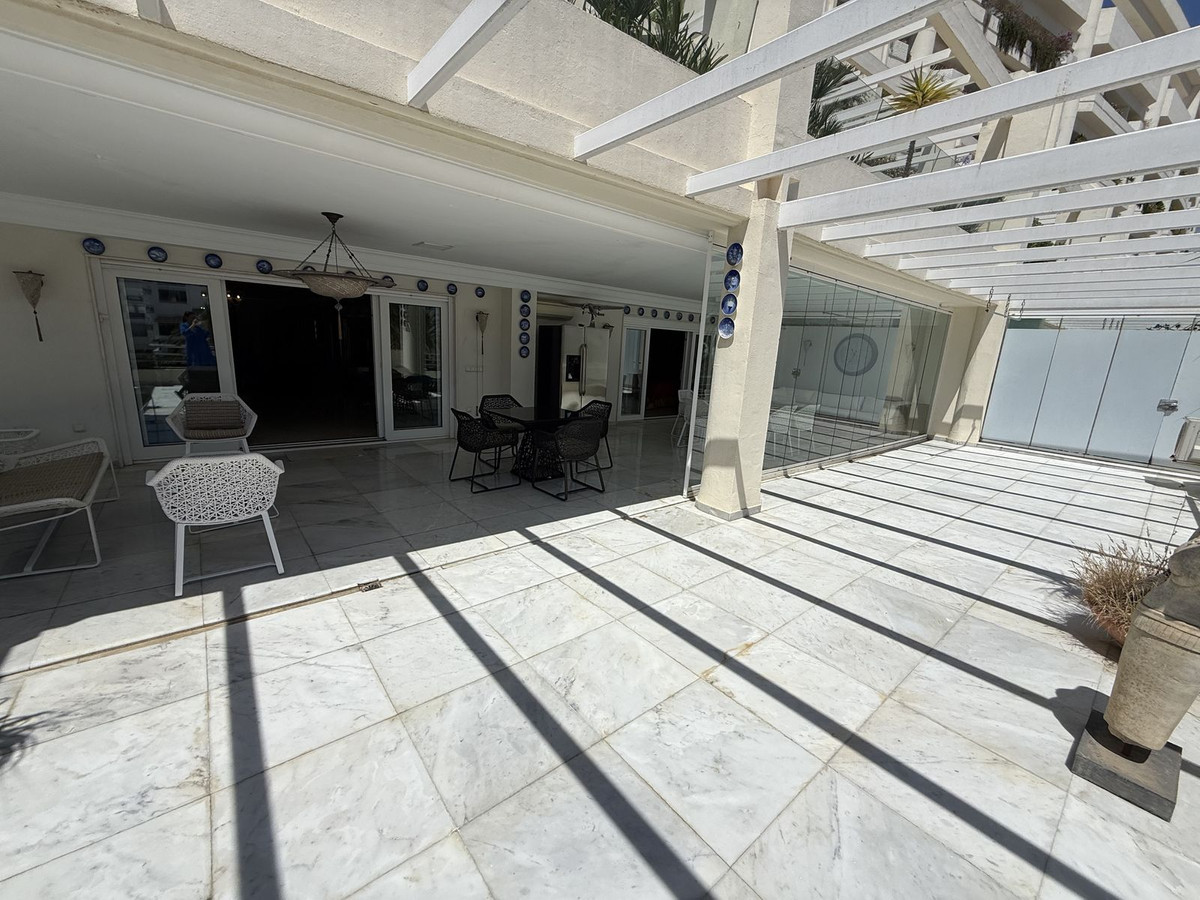 Appartement te koop in Puerto Banús | 4 slaapkamers H5054938