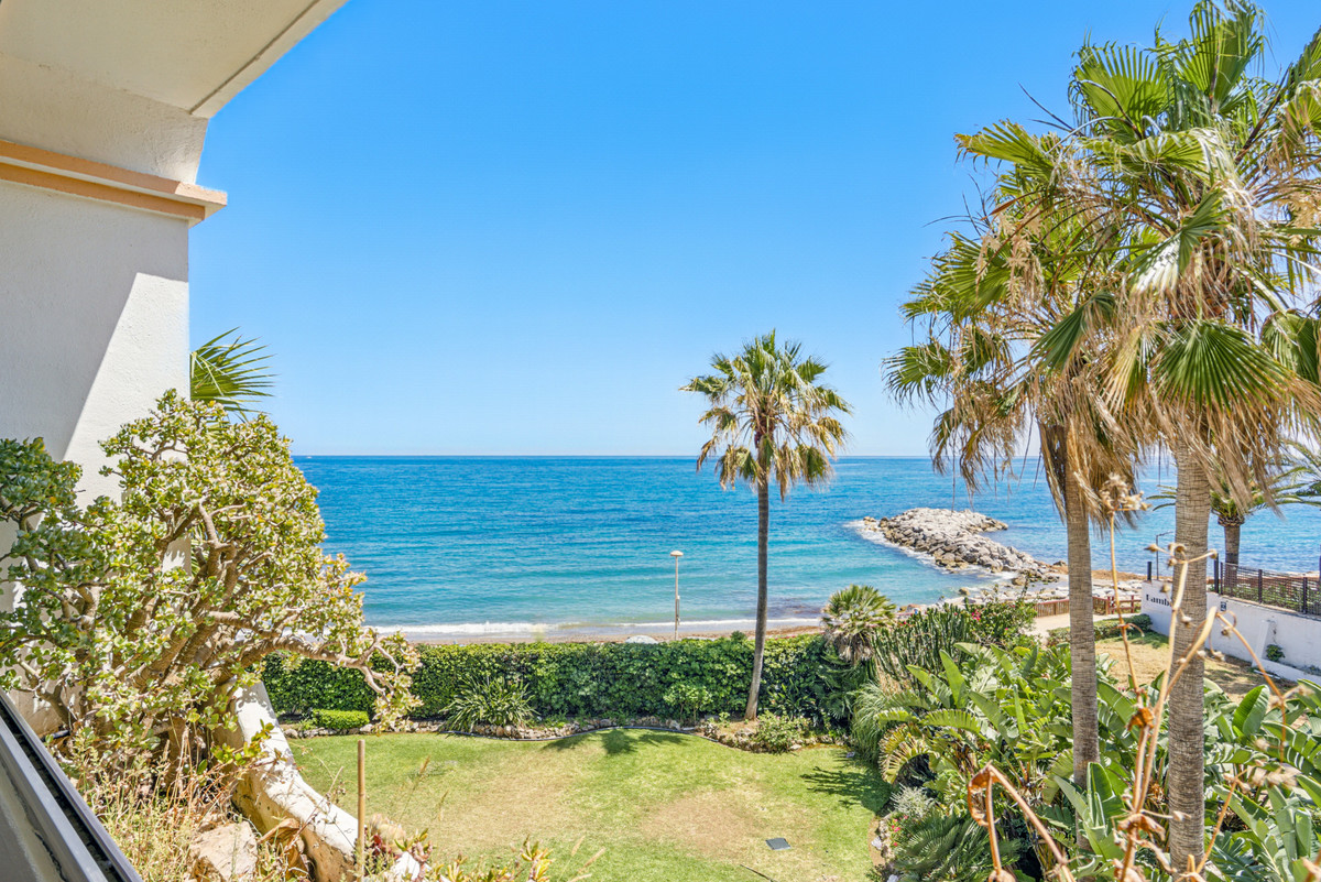 Appartement te koop in Puerto Banús | 2 slaapkamers H5056027