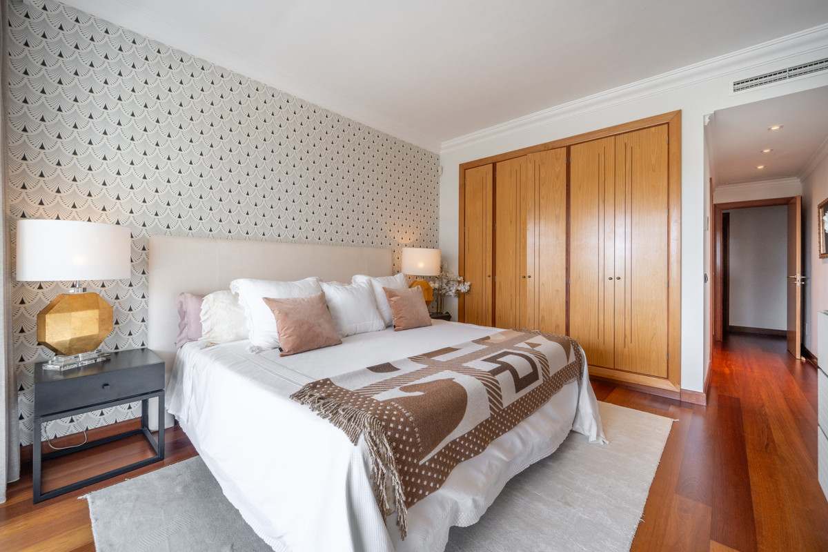 Appartement te koop in Puerto Banús | 3 slaapkamers H5058907