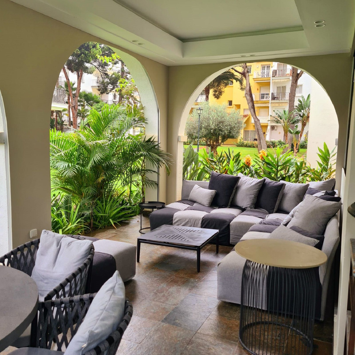 Appartement te koop in Puerto Banús | 3 slaapkamers H5064955