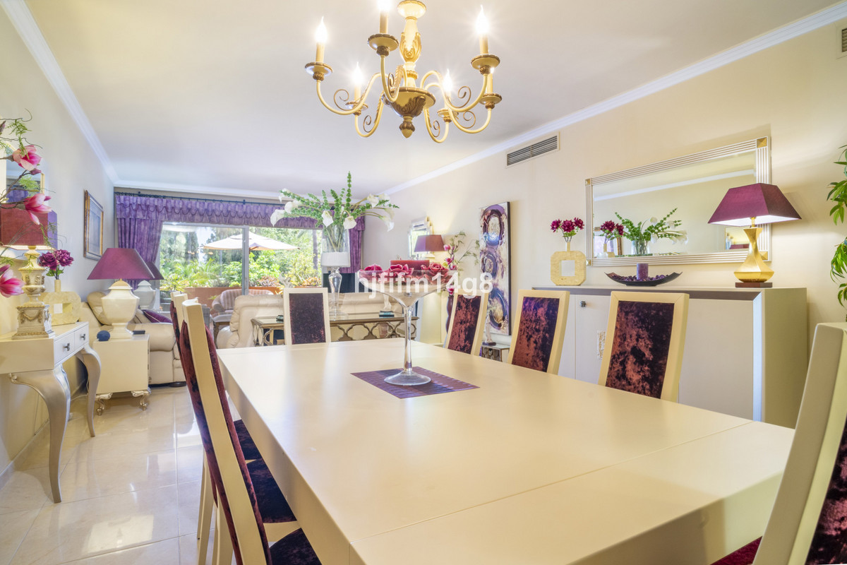 Appartement te koop in Puerto Banús | 2 slaapkamers H5078446