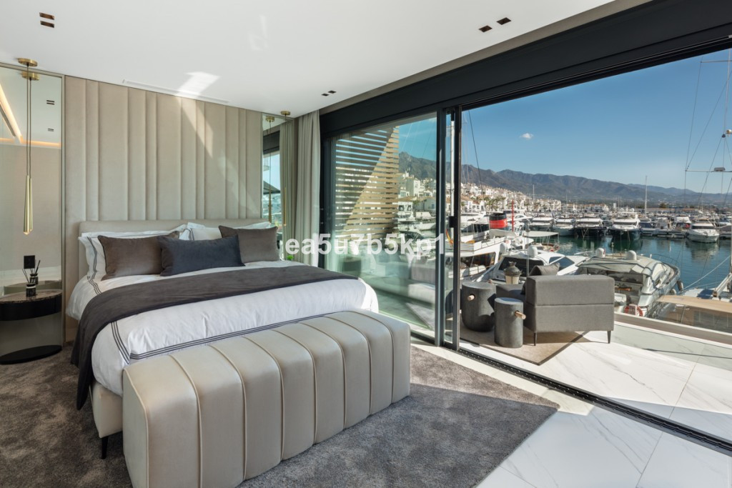 Appartement te koop in Puerto Banús | 3 slaapkamers H5080450