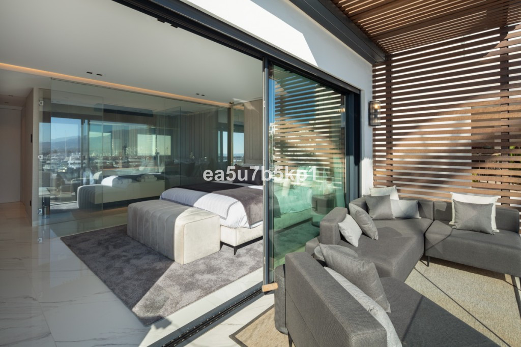 Appartement te koop in Puerto Banús | 3 slaapkamers H5080450