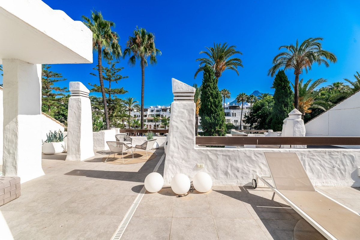 Appartement te koop in Puerto Banús | 4 slaapkamers H5080897