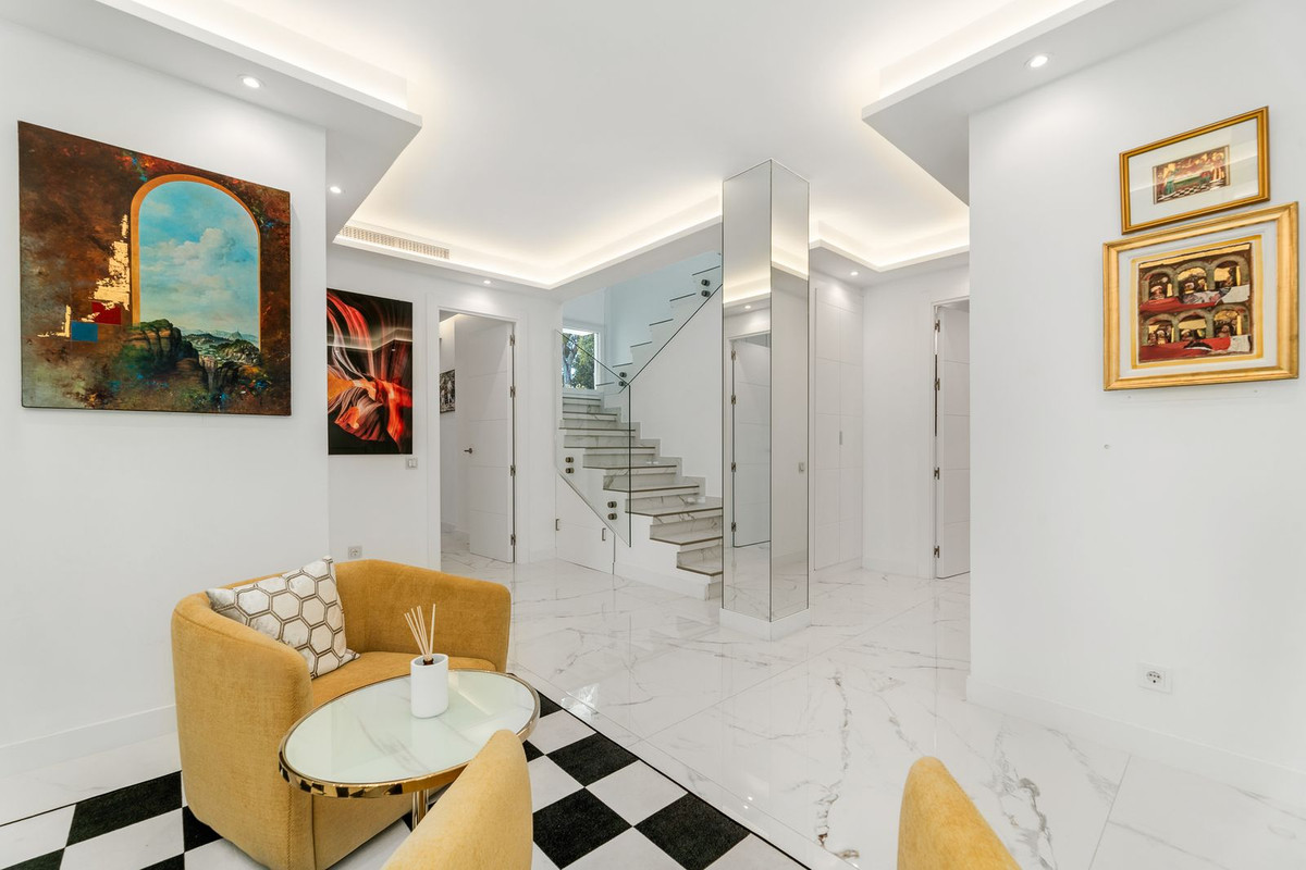 Appartement te koop in Puerto Banús | 4 slaapkamers H5080897