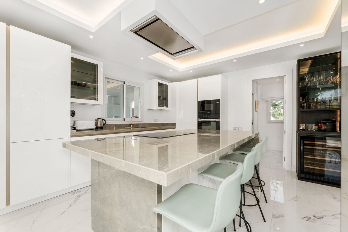 Appartement te koop in Puerto Banús | 4 slaapkamers H5080897