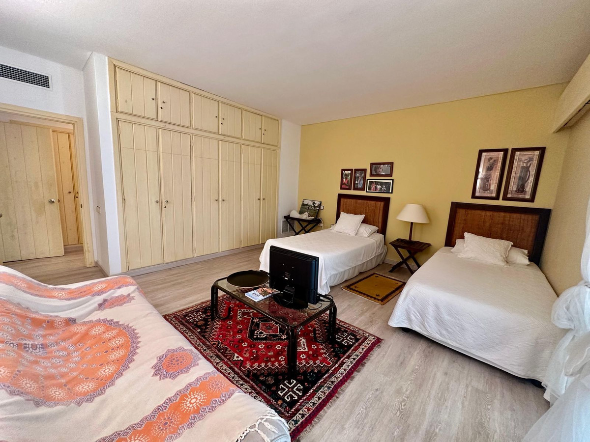 Appartement te koop in Puerto Banús | 4 slaapkamers H5083231