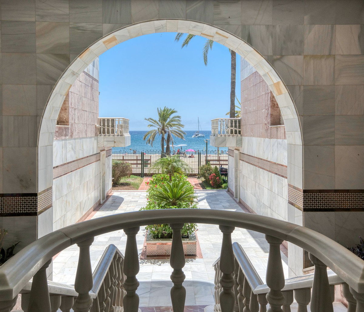 Appartement te koop in Puerto Banús | 3 slaapkamers H5083393