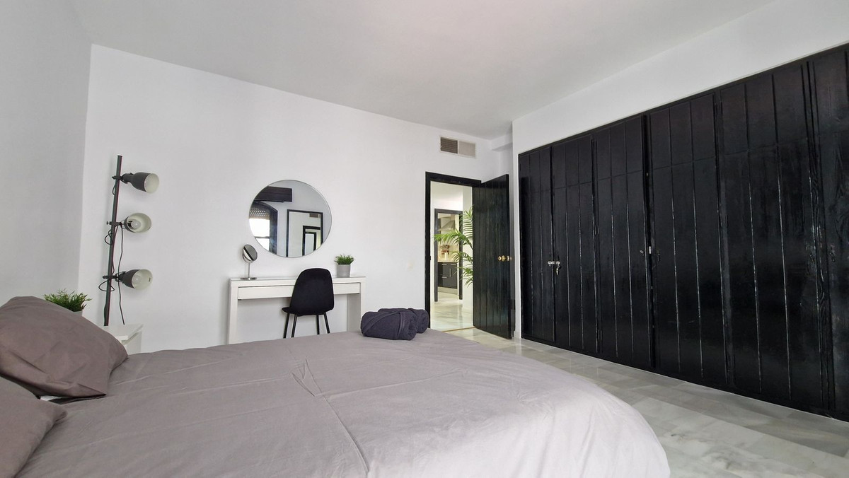 Appartement te koop in Puerto Banús | 2 slaapkamers H5108434