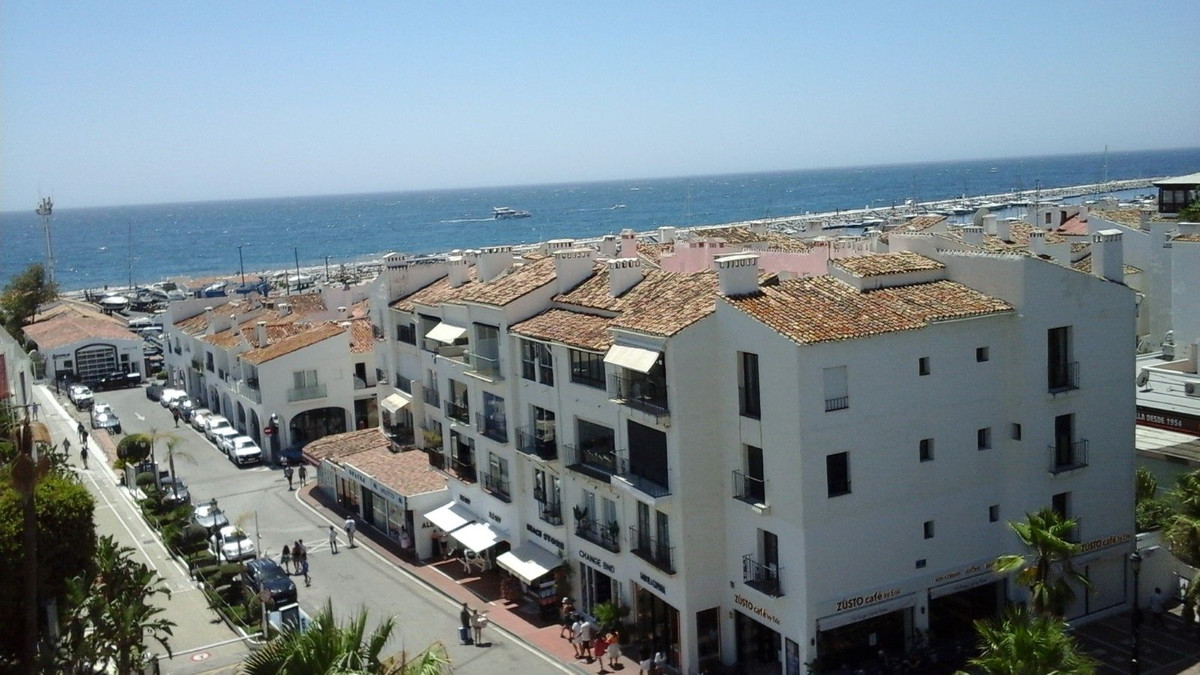 Appartement te koop in Puerto Banús | 3 slaapkamers H5117815