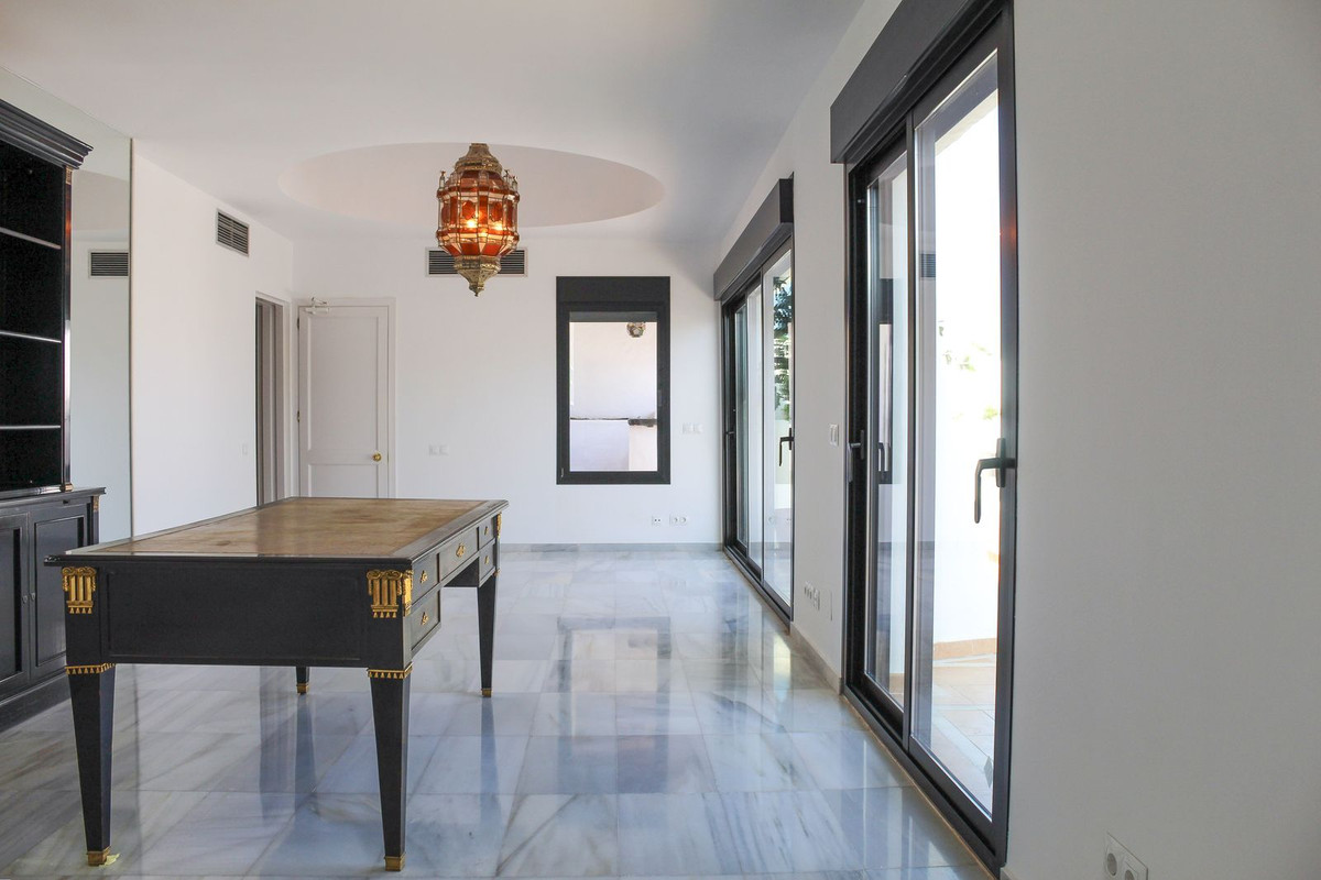 Appartement te koop in Puerto Banús | 3 slaapkamers H5119768