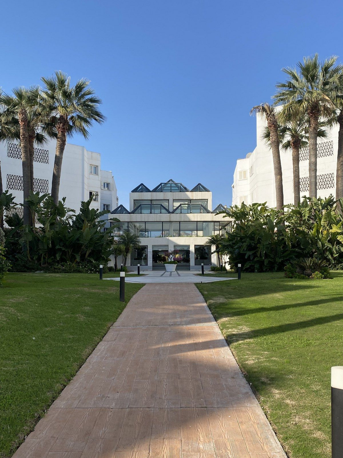Apartment for sale in Puerto Banús | 2 bedrooms H5125183