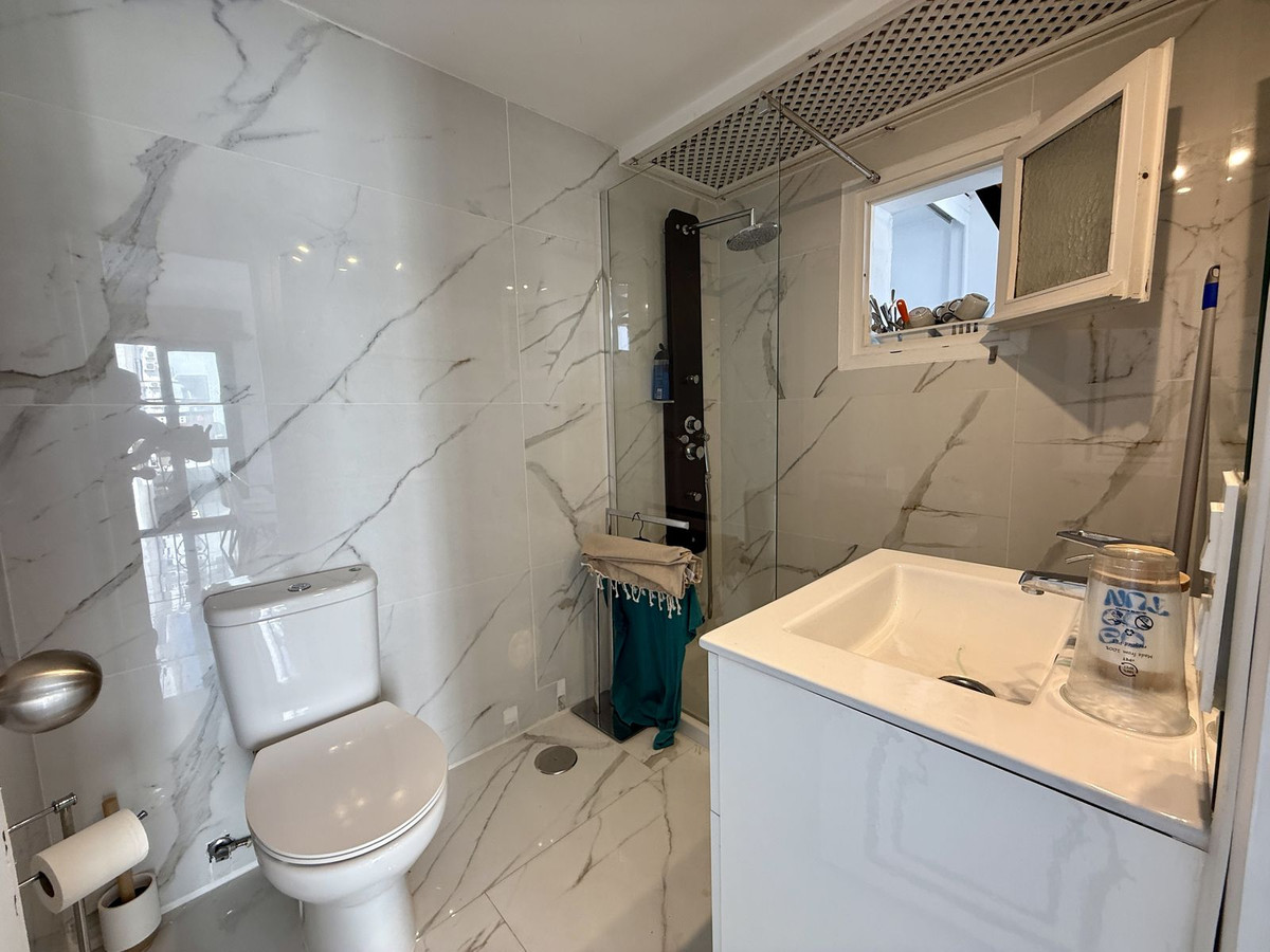 Apartment for sale in Puerto Banús | 2 bedrooms H5126092