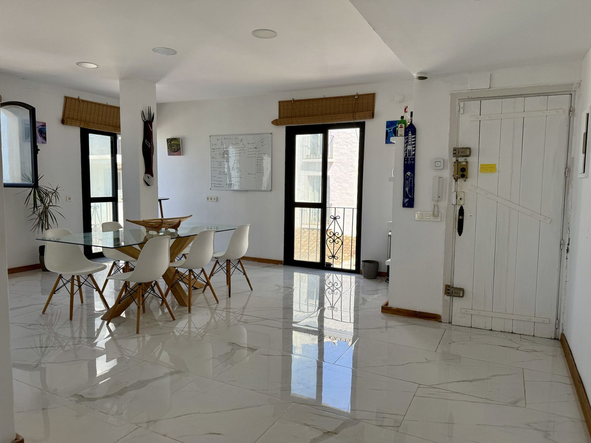 Apartment for sale in Puerto Banús | 2 bedrooms H5126092