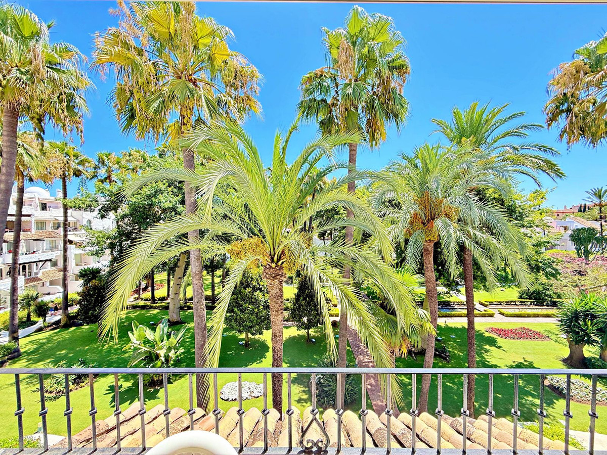 Penthouse te koop in Puerto Banús | 2 slaapkamers H5128693