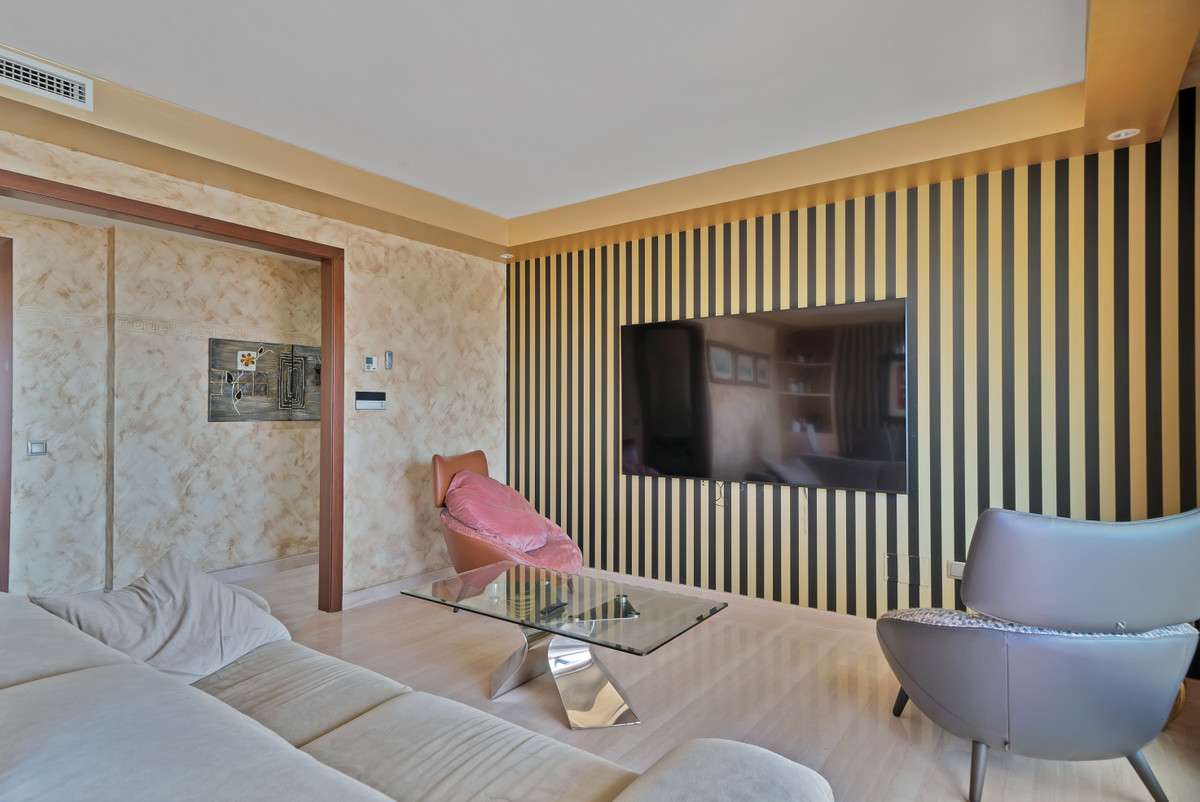 Penthouse te koop in Puerto Banús | 3 slaapkamers H5131831