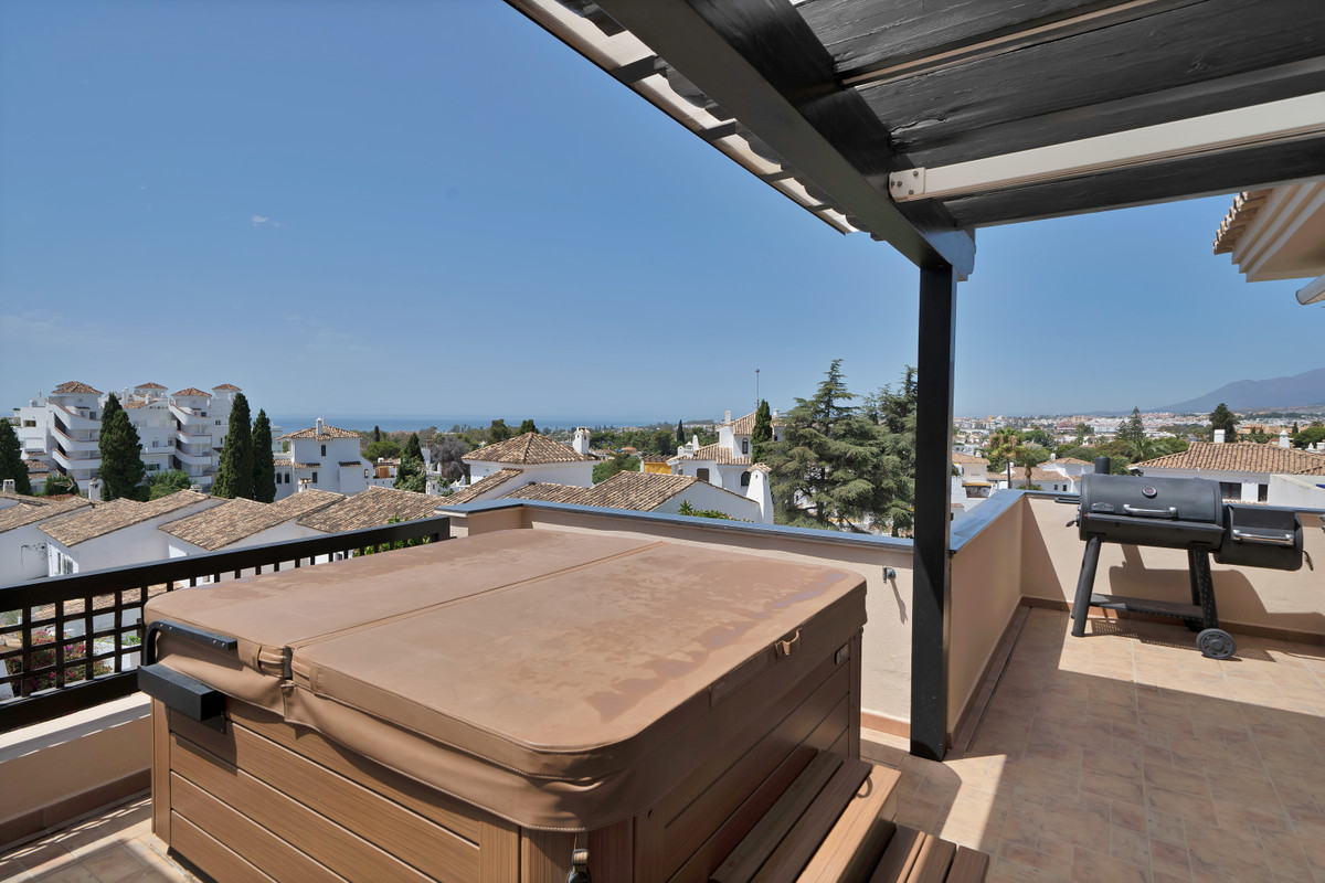 Penthouse te koop in Puerto Banús | 3 slaapkamers H5131831