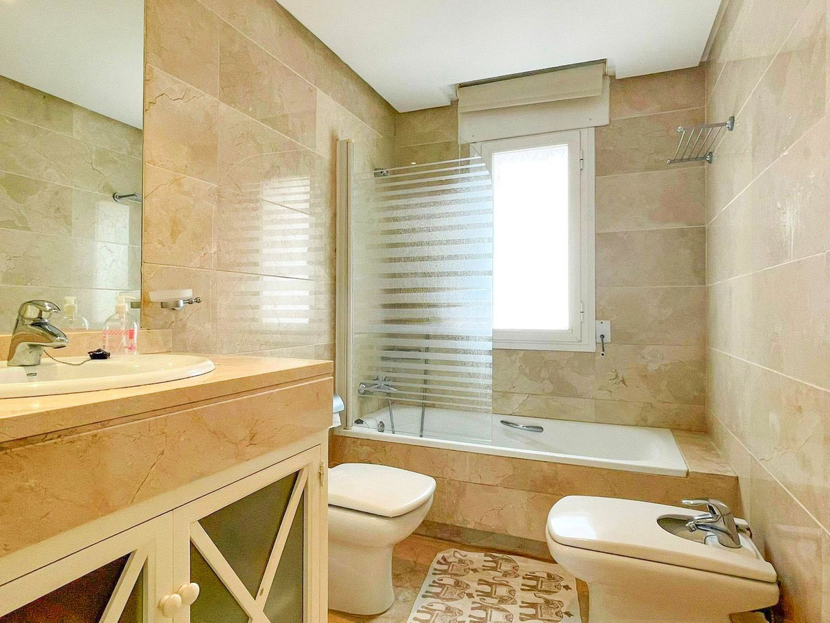 Penthouse te koop in Puerto Banús | 2 slaapkamers H5131972