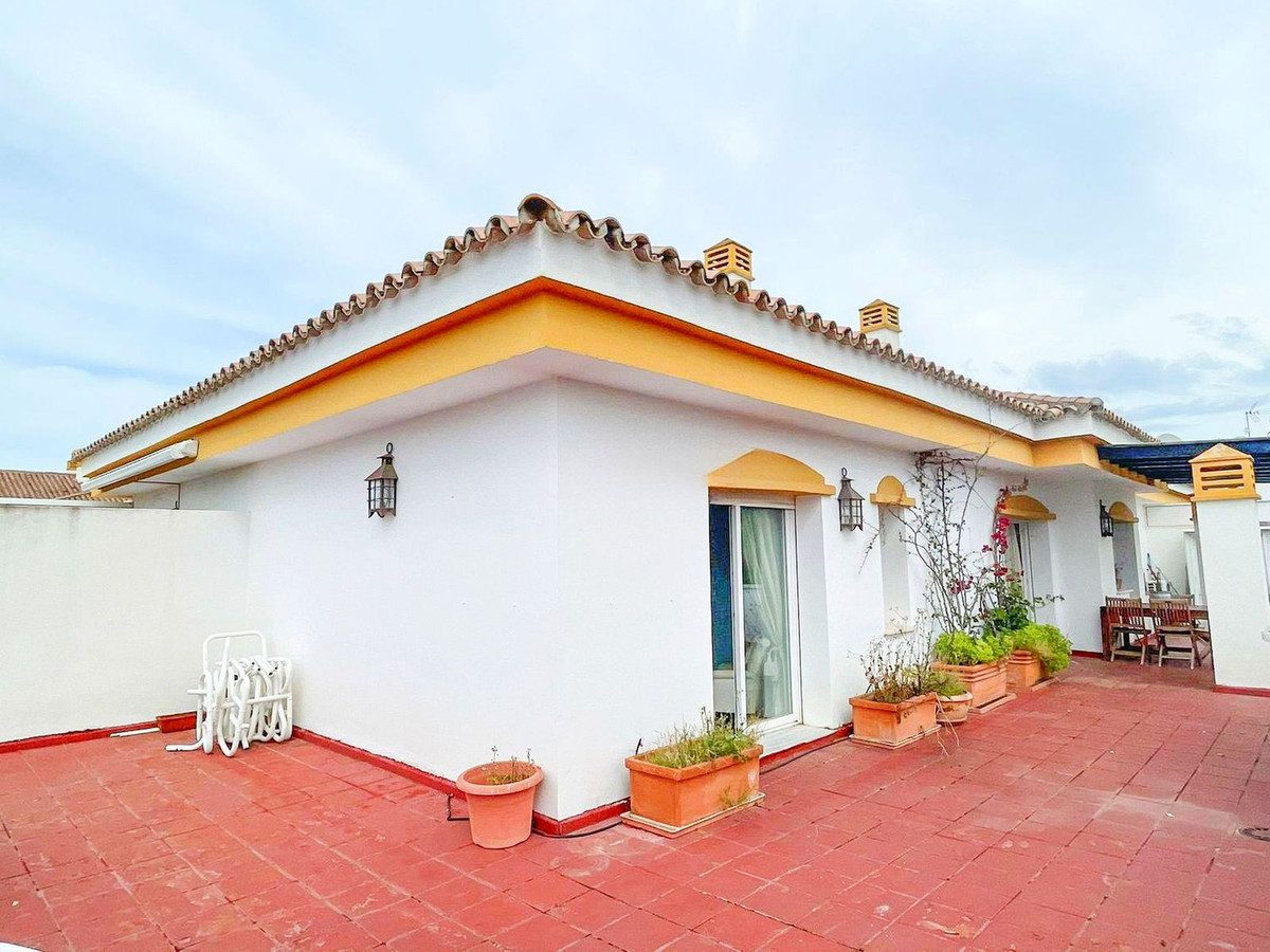 Penthouse te koop in Puerto Banús | 2 slaapkamers H5131972