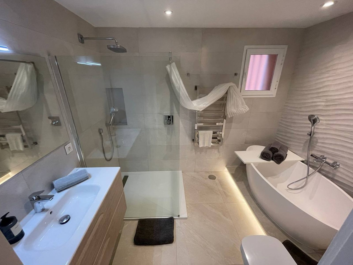 Appartement te koop in Puerto Banús | 2 slaapkamers H5133550
